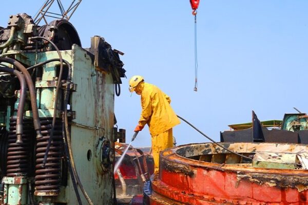 Pakistan claims first Hong Kong Convention-compliant recycling yard