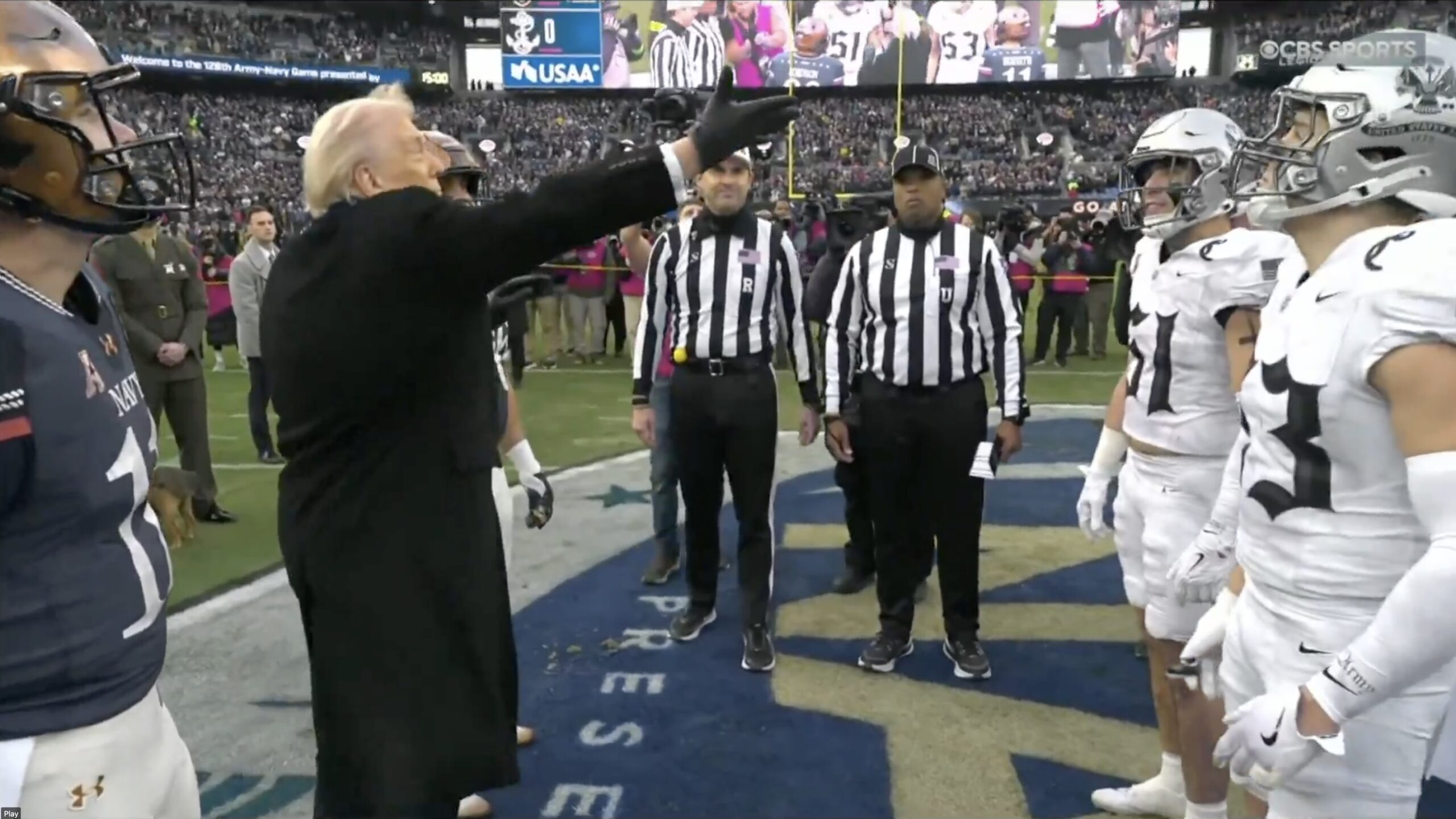 Trump’s No-Flip Coin Toss at Army-Navy Game Stuns Internet: ‘Looked Like a Space Alien Wholly Unfamiliar With the Concept’