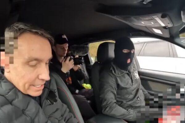 Mark McCann interviews car thieves.