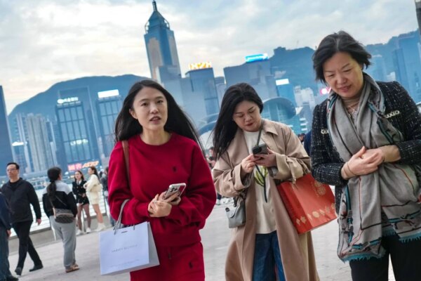 Chilly weekend ahead for Hong Kong as temperatures set to hit 15 degrees Celsius