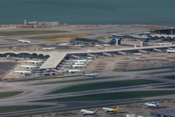 1 woman, 2 teens arrested at Hong Kong airport for carrying suspected weapons