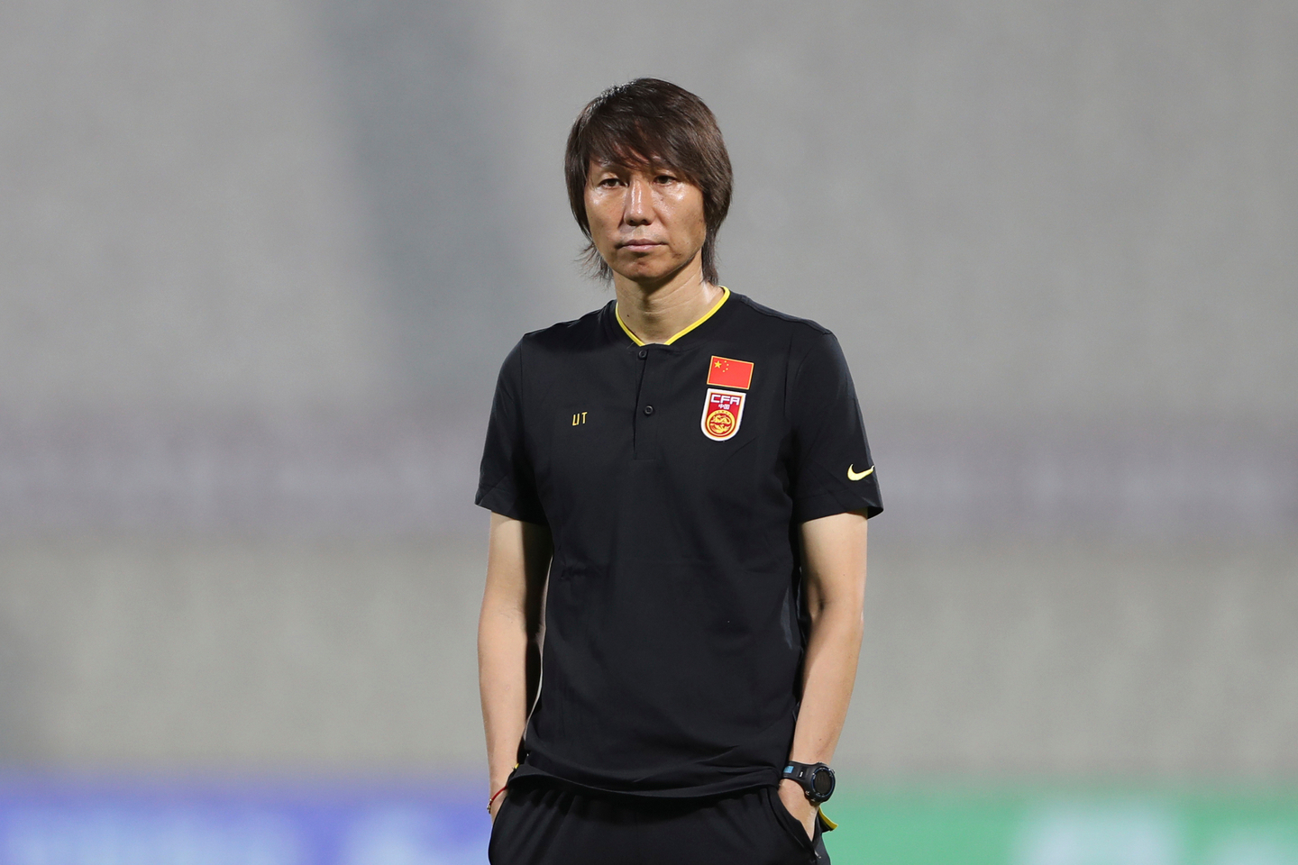 China's head coach Li Tie attends the World Cup 2022 group B qualifying soccer match between China and Vietnam at Sharjah stadium in Sharjah, United Arab Emirates, on Oct. 7, 2021. [AP/YONHAP]