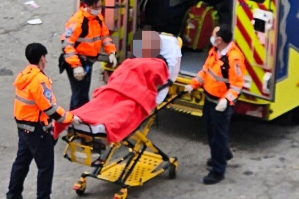 Hong Kong police arrest man, 60, for allegedly slashing family of 3