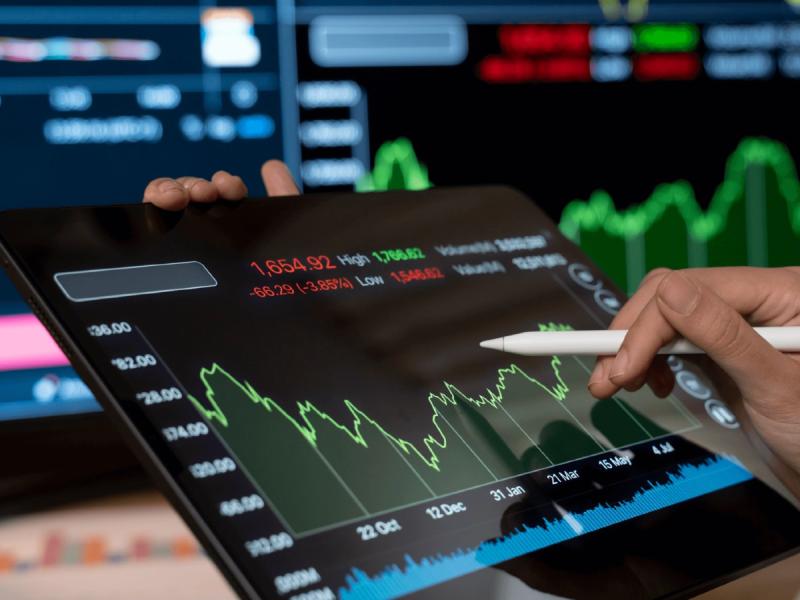 Navigating the 2026 Forex Market: Strategies, Platforms,