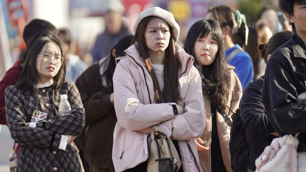 Hong Kong temperatures to dip to 12 degrees Celsius as northeasterly monsoon arrives