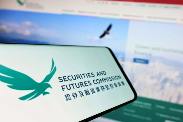 SFC moves to freeze assets of 3 insider traders who have left Hong Kong