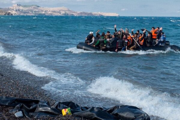 Many migrants lose their lives crossing the Mediterranean sea in unseaworthy boats (file)