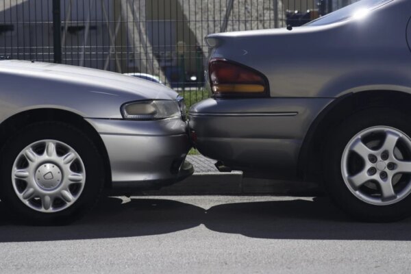 Police arrest 4 in Hong Kong over ‘crash-for-cash’ scams