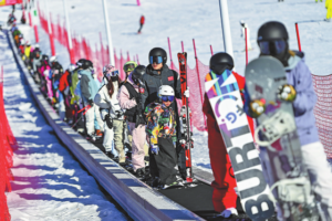 Chinese gear manufacturers shine on global stage with tech prowess