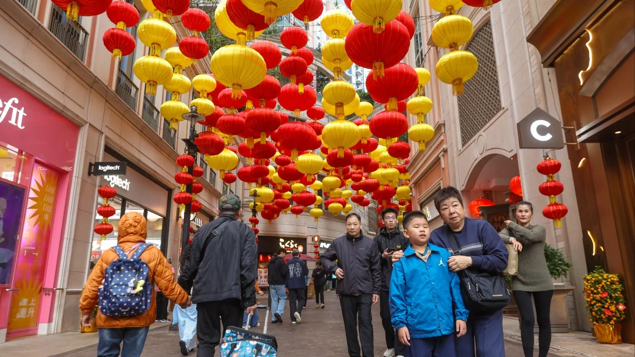 Warm temperatures expected over Lunar New Year holiday in Hong Kong