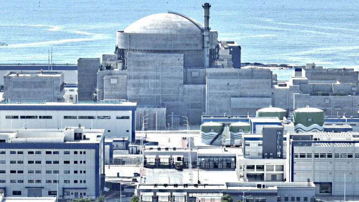 First unit at China's Taipingling plant starts up