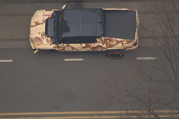 Hornets’ LaMelo Ball crashes custom Hummer in Uptown