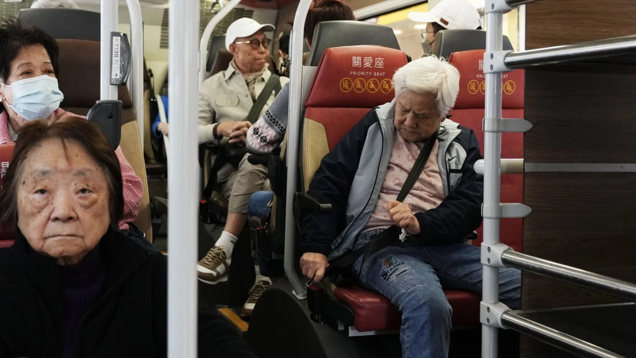 Hong Kong authorities repeal ‘flawed’ bus seat belt law