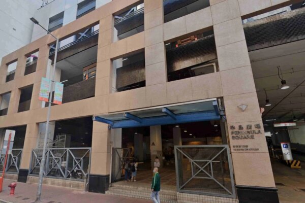 Hong Kong police hunt 3 suspects over US$12 million gold theft