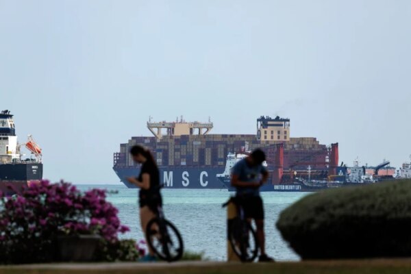 Singapore Port As Island Holds Policy, With AI Boom to Support Export Demand