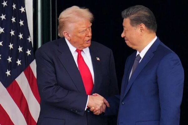 BUSAN, SOUTH KOREA - OCTOBER 30: U.S. President Donald Trump and Chinese President Xi Jinping shake hands as they depart following a bilateral meeting at Gimhae Air Base on October 30, 2025 in Busan, South Korea. Trump is meeting Xi for the first time since taking office for his second term, following months of growing tension between both countries. (Photo by Andrew Harnik/Getty Images)