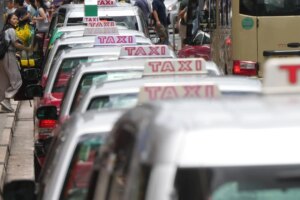 Opinion | The high price of Hong Kong’s slow switch to electric buses and taxis