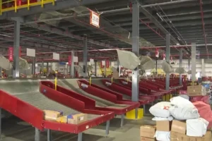 China's logistics sector dips in February due to holiday season