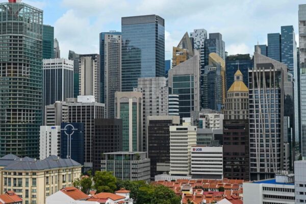 Singapore offices cost the most to outfit, Asia-Pacific survey says