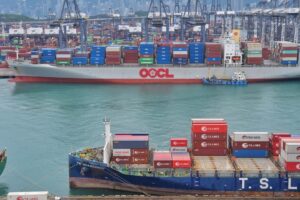 10% rise in costs expected as shipping firms halt Middle East bookings, add risk charges