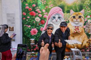 Purrs of approval for Yau Ma Tei cat mural as community art project draws crowds
