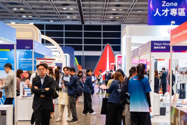 Nearly 280,000 experts arrive in HK under talent admission programs