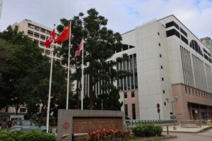 Elderly man dies after being hit by taxi in Kwun Tong