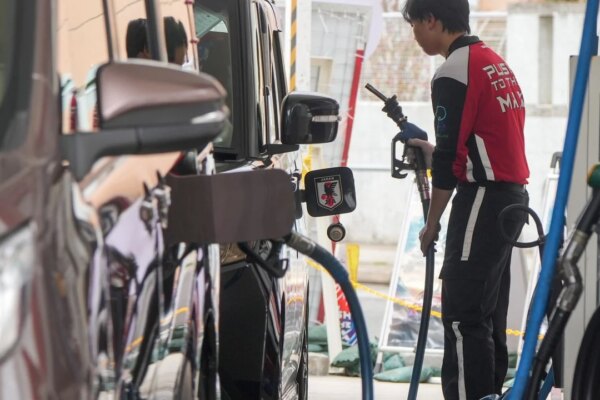 Hong Kong to issue weekly updates on fuel charges to counter price gouging