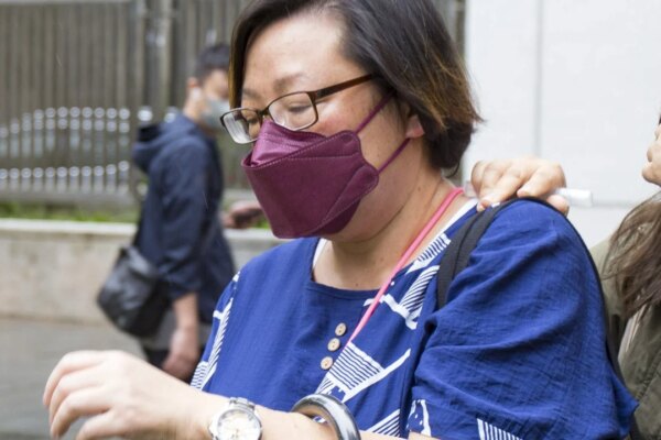 ESF administrator jailed for 25 months for accepting bribes to favour applicants