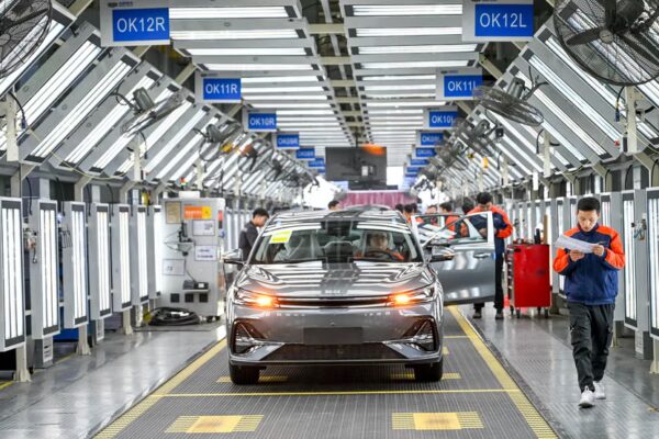 china's gdp grows 5 pct in 2025, hitting annual target