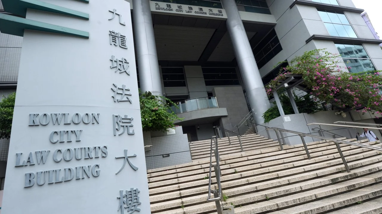 Hong Kong police arrest 2 men over thefts targeting homeless people