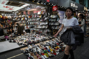 At least one Chinese company boss thinks a Trump summit in China would help to break the ice between Beijing and Washington