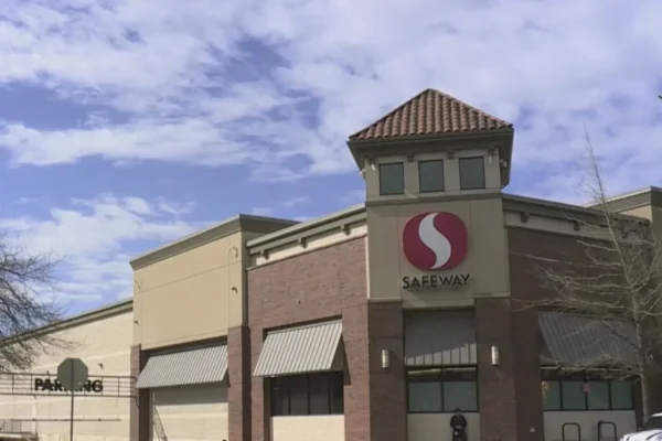 A Safeway store on Southeast Hawthrone Boulevard was the site of a measles exposure.