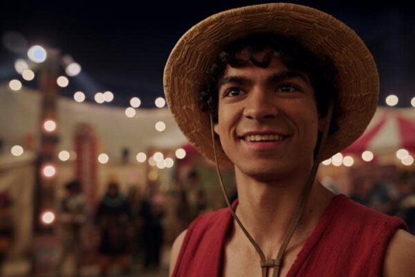 Iñaki Godoy as Monkey D. Luffy in Netflix’s One Piece, wearing his signature straw hat