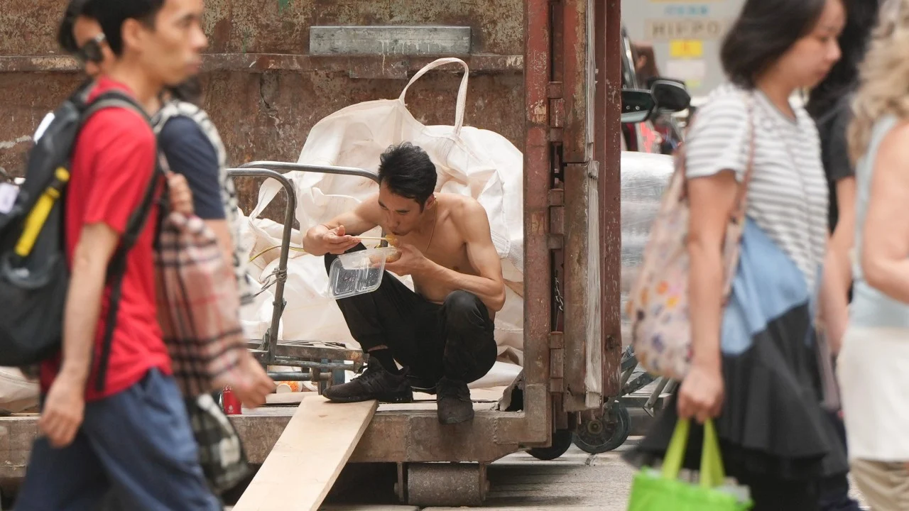 Hong Kong jobless rate dips for second successive rolling quarter