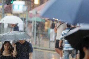 Hong Kong Observatory issues amber rainstorm signal, warns of hail, violent gusts
