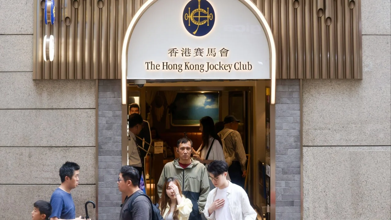 Punters hoping for happy Easter by winning HK$80 million Mark Six snowball draw