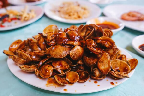 A clam dish served at Ming Kee Seafood Restaurant. Photo: Handout
