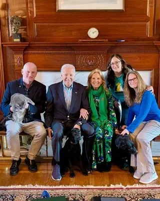 Pictured left to right: Patrick Carroll, Joe Biden, Dr. Jill Biden Michelle Iorri, and Dawn Groover with the Bidens' petsCredit: Dawn Groover property of Humane Animal Partners