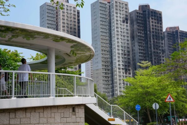 Tai Po fire probe: water pressure could only reach 20th floor, commander says