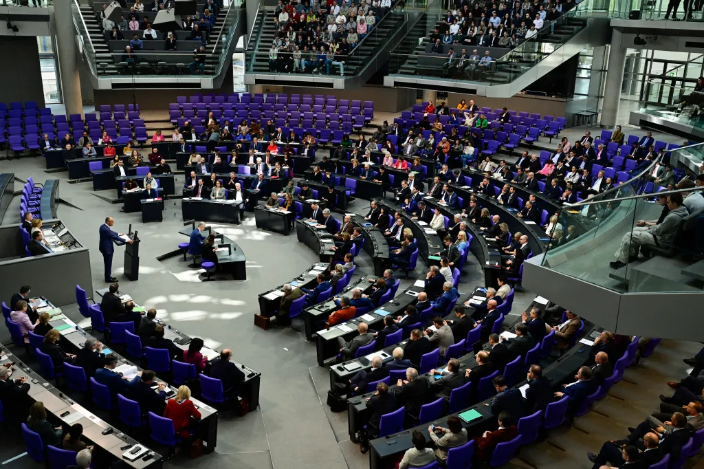 German Chancellor Friedrich Merz addresses delegates in the Bundestag.