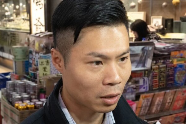 Top police officer gets 2½ years in jail for taking HK$1.1 million in cash, gifts