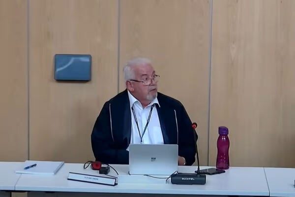 Councillor Andy Osborn (Reform UK) speaking at Cambridgeshire County Council meeting