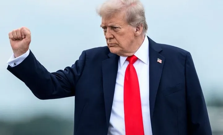 Trump pushes tariffs, targets China