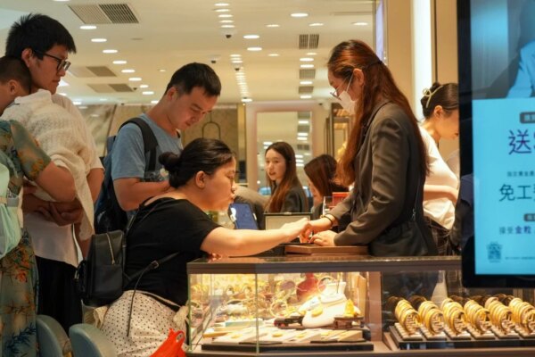 Hong Kong draws over 1 million mainland ‘golden week’ visitors but spending lags