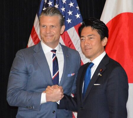 Japan, U.S. Defense Chiefs Affirm Deeper Cooperation over China