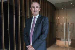 Guy Bradley takes helm as Cathay chairman, Patrick Healy retires after 3 decades