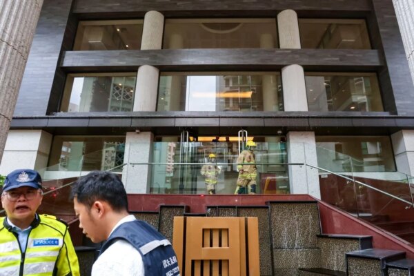1 dead, 2 in critical condition after fire at luxury Hong Kong flat