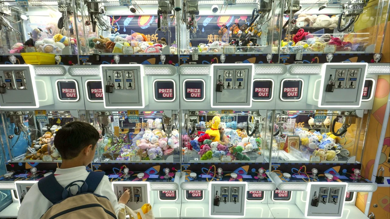New law could require displaying odds, licensee info on claw machines: minister
