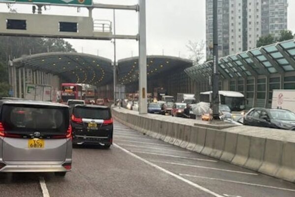 Man injured in Hong Kong 10-vehicle crash during rush hour